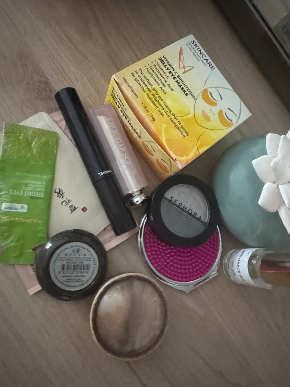 Make up sample bundle - Picture 3 of 3